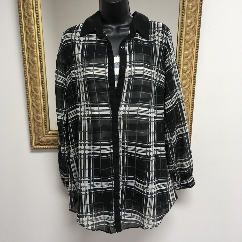 Angie plaid tunic top blouse sheer size M light pull shown in last photo